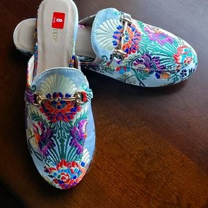 Womens Wanted Florette Flat Mules, Grey